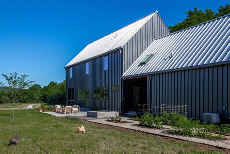 Vertical Standing Seam Metal Siding