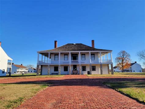 Fort Scott National Historic Site Kansas Park Ranger John