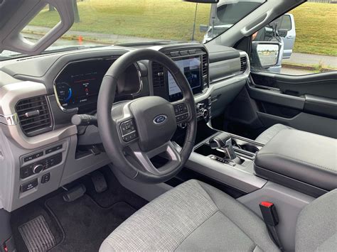 2022 Ford F-150 Lightning: 27 Interior Photos | U.S. News