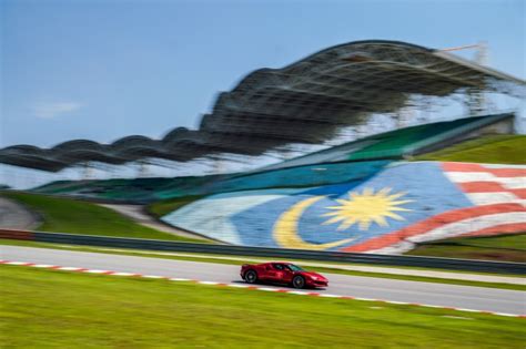 Pandu Uji Ferrari 296 Gtb Ini Rupanya Rasa Lenjan Kereta Kayangan Di