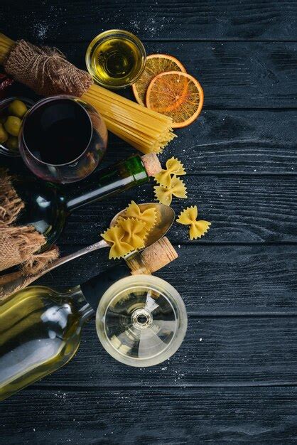 95,000+ Wine Italian Culture Pictures