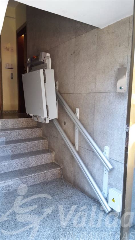 Spatium Plataforma Salvaescaleras De Comunidad De Pisos En Sabadell