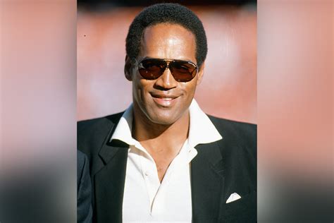 Nfl Hall Of Famer And Hollywood Actor Oj Simpson Dead At 76 Following A Quiet Battle With Cancer