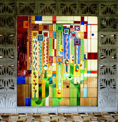 Frank Lloyd Wright Created Light Screens Windows With Ornamentation For The Diffusion Of Walls