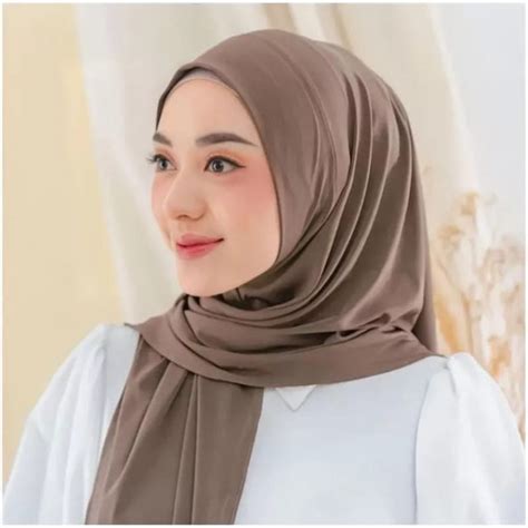 Promo Kerudung Pashmina Instan Jilbab Segitiga Praktis Hijab Jersey