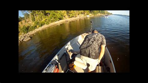 Big Smallmouth Bass On The Ottawa River Youtube