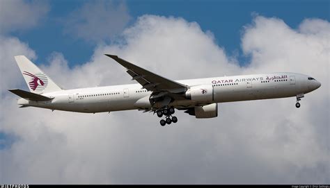 A7 BOC Boeing 777 367ER Qatar Airways Ömür Sadikoglu JetPhotos