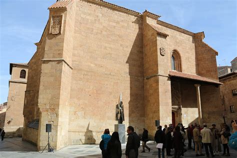 Salamanca Estrena Su Primera Escultura Dedicada A Los Cofrades En La