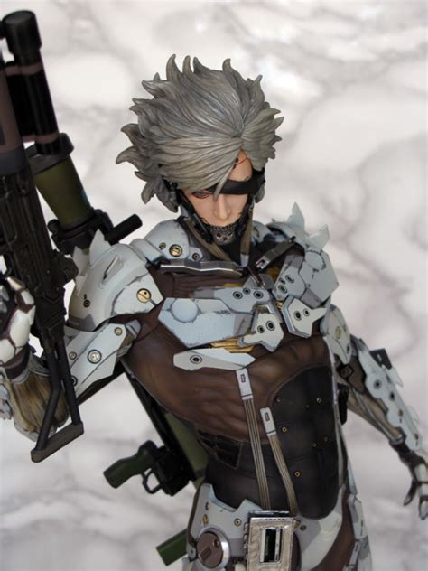 013 Raiden White Armor Mgsv Gecco Recensione Itakonit