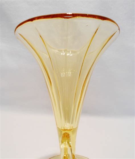 Vintage Cambridge Tall Glass Cornucopia Vase Honey Amber Centerpiece Compote