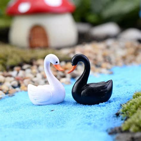 Kawaii Mandarin Duck Swan Flamingos Beach Seaside Mini Fairy Garden