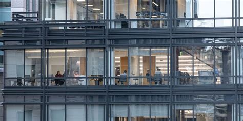 Job Quitting Fell 12% Last Year—and That’s Bad News for the Economy - WSJ