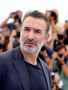 Jean Dujardin qui est son fils Jules également acteur Voici