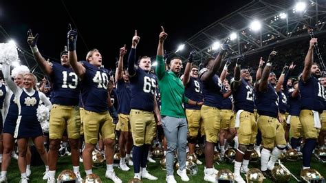 No 13 Notre Dame Looks For Victory In Home Opener Versus Tennessee