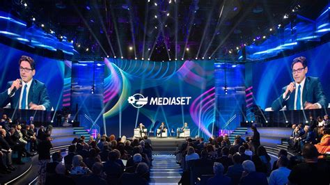 Mediaset presenta i palinsesti 2023 2024 tra novità conferme e addii