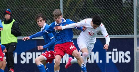 U17 Kassiert Im Test Auf Development Turnier Klare Niederlage