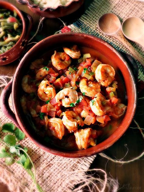 Camarones A La Mexicana Mexican Style Shrimp In A Spicy Tomato Salsa