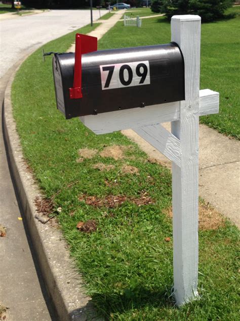 Seven Town Way Project Curb Appeal Easy Mailbox Makeover