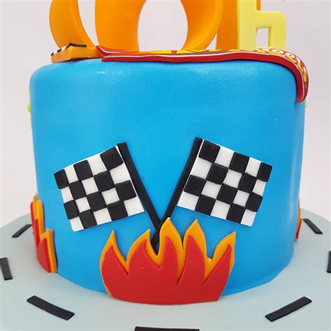 Hot Wheels Cake