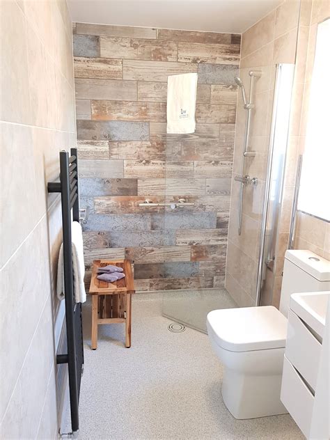 Vinyl Plank Flooring On Bathroom Walls Etha Trout