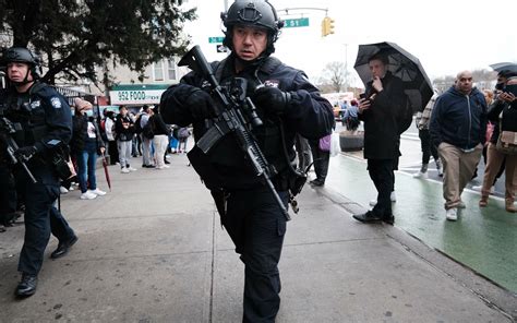 New York Verletzte Durch Sch Sse In U Bahn Station Brooklyn