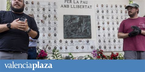 Alzira inicia la exhumación de la fosa común del cementerio Valencia