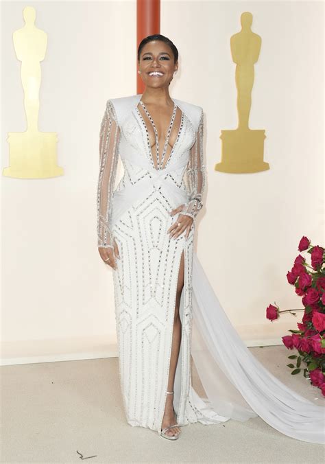 Oscars Red Carpet 2023 Find All Looks Fashion Dresses At Academy