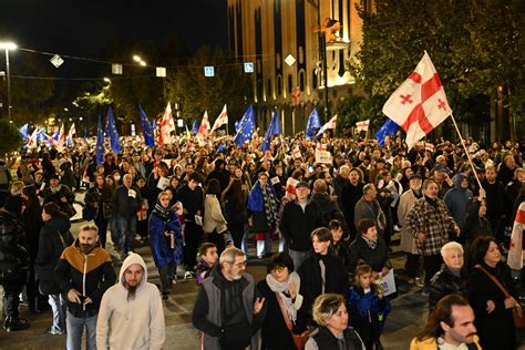 G Orgie Des Milliers De Manifestants Pro Europ Ens Se Rassemblent