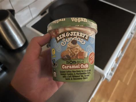 Ben Jerrys Sundae Non Dairy Caramel Caf Vegansk Glass Vegojakt Se