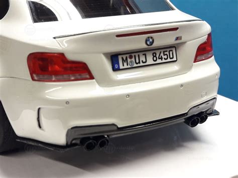 BMW E82 1M Coupe Carbon Edition Modellauto Umbau 1 18 In Weiss Von