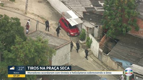 V Deo Pol Cia Civil Faz Opera O No Morro Do Fub No Campinho Bom