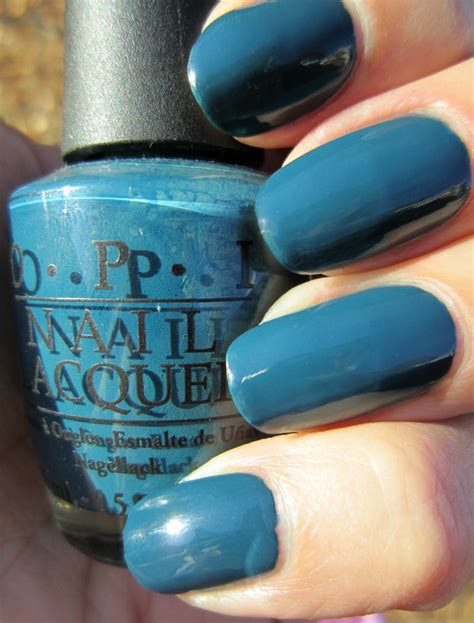 Concrete And Nail Polish OPI Ski Teal We Drop