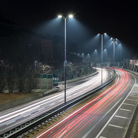 Aec Illuminazione Illuminazione Pubblica Interni E Impianti Sportivi