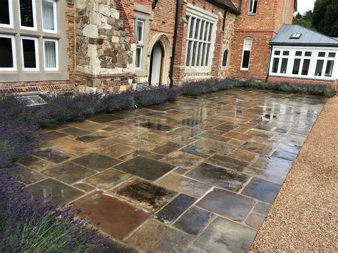 Reclaimed Stone Landscaping Materials Yorkstone Paving