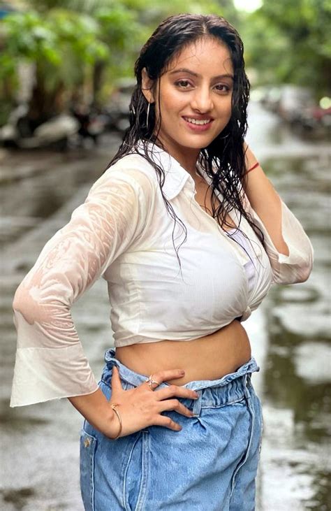 Deepika Singh W2 8 Hot Hd Photo Shoot Starcelebblog
