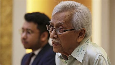 Former Malaysian Finance Minister Daim Zainuddin To Be Charged With