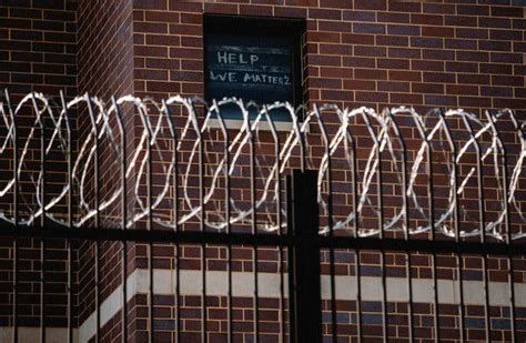 Coronavirus Behind Bars Cook County Jail Is Top Us Hot Spot The