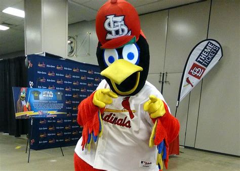 Jon Stewart "Leaks" St. Louis Cardinals Mascot Fredbird's Sex Tape [VIDEO]