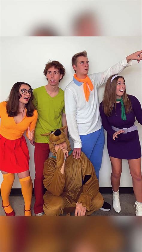 Scooby Doo Mystery Gang Halloween Group Costume☮️ | Spirit week outfits ...