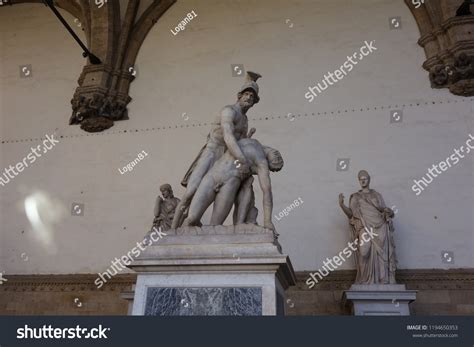 Menelaus Carrying Body Patroclus Statue Stock Photo 1194650353 ...