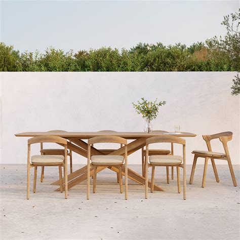 MIKADO Dining Table Outdoor Alchemy Collections