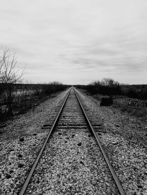 Premium Photo Old Desert Railroad Of The Wild West In Black And White