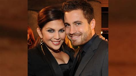 Lady Antebellum Singer Hillary Scott Gives Birth Entertainment Tonight