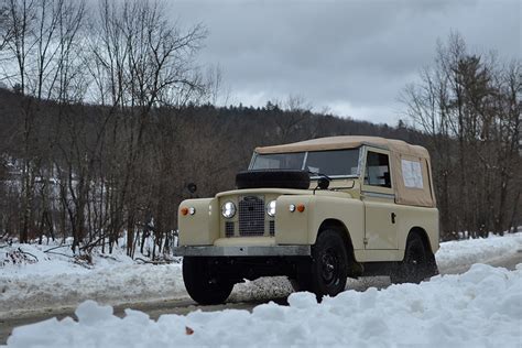 Everrati Land Rover Series Iia Completes Cold Weather Tests Sgcarmart