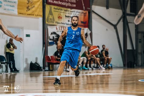 Ristopro Croce E Delizia Vince Ancona Al Palachemiba Janus Basket