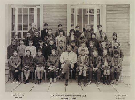 Photo De Classe 6ème De 1967 Collège La Fontaine Copains Davant