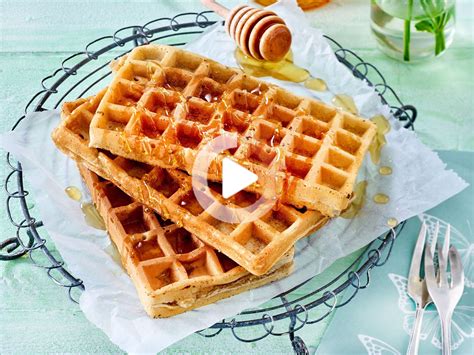 Belgische Waffeln So Geht Das Grundrezept Waffeln Rezept Belgische