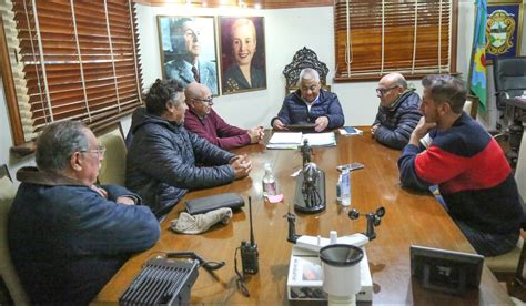 Apoyo Del Intendente Cecilio Salazar Al Aeroclub De San Pedro El Agrario