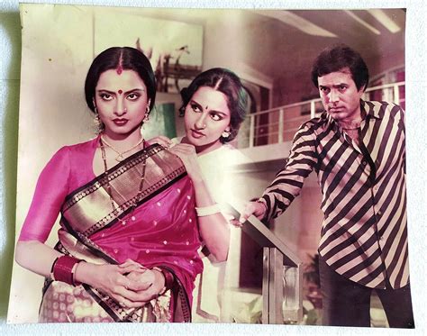 Rare Bollywood Poster Rajesh Khanna Rekha Reena Roy 22 Inch X 18 Inches