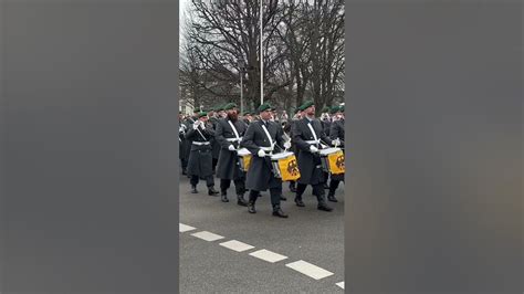 Regimentsgruß🦅🇩🇪ausmarsch Ehrenformation Der Bundeswehr Schloss Bellevue German Army Music